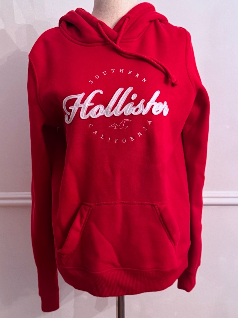 Hollister California Red Pullover Hoodie Southern California Graphic Sz M